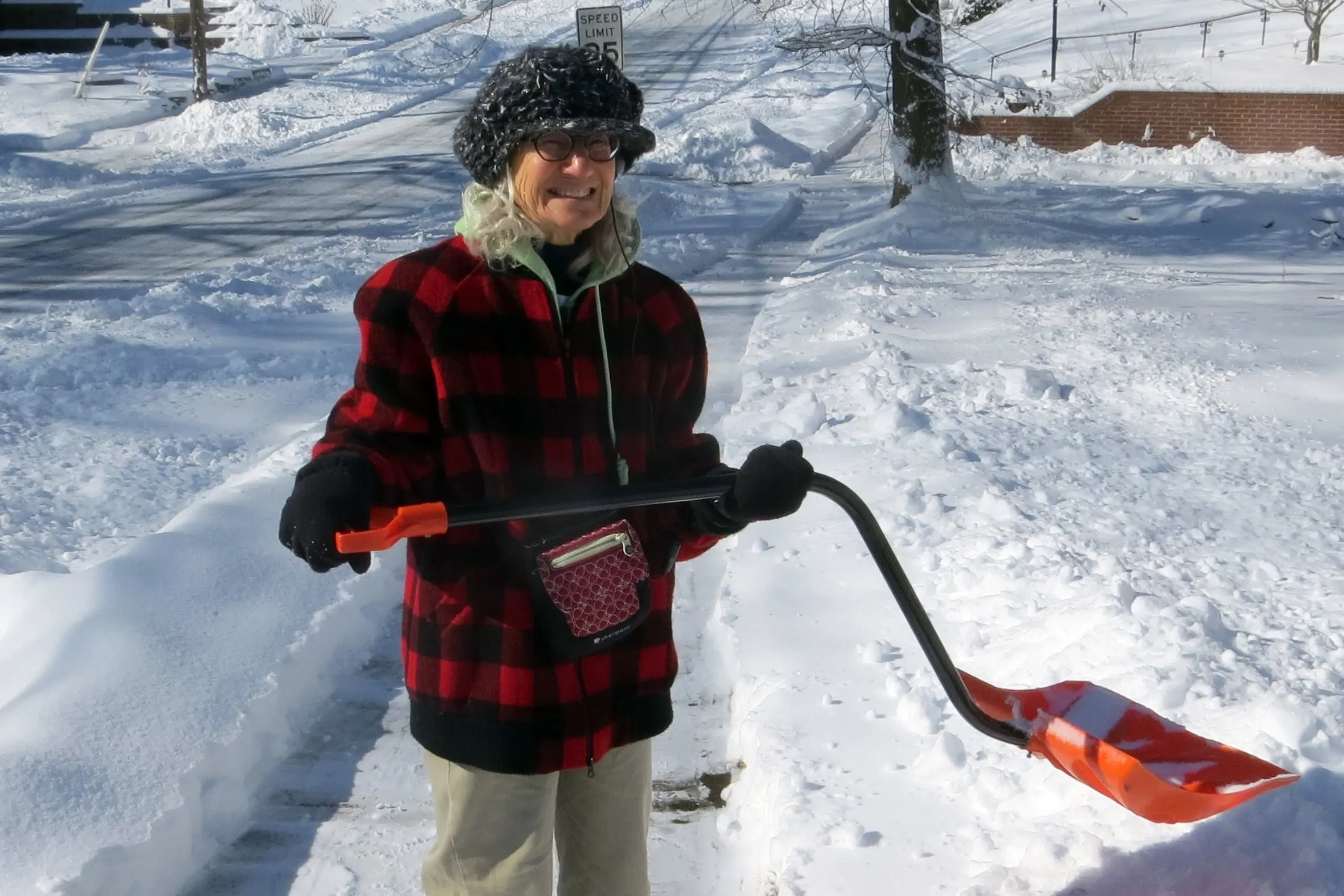 5 Tips for Snow Shoveling